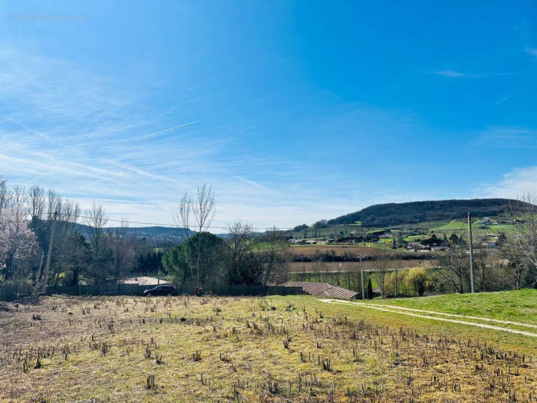 Terrain à PENNE-D&#039;AGENAIS