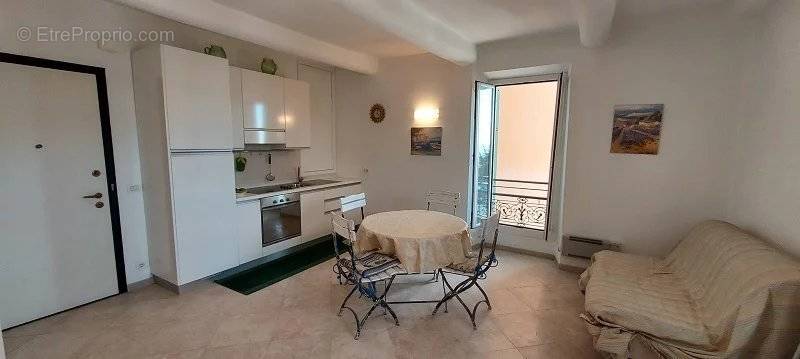 Appartement à MENTON