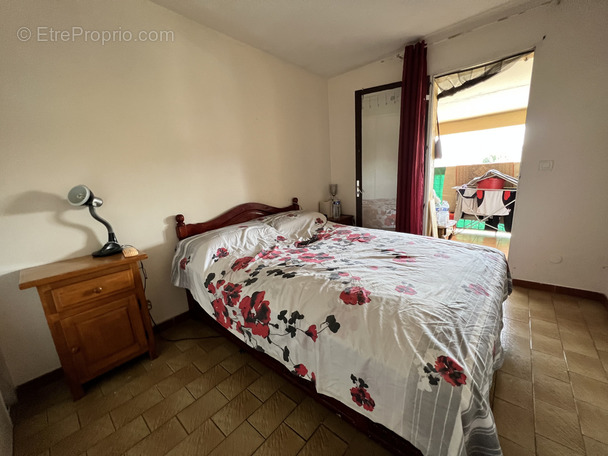 Appartement à SAINT-MAXIMIN-LA-SAINTE-BAUME