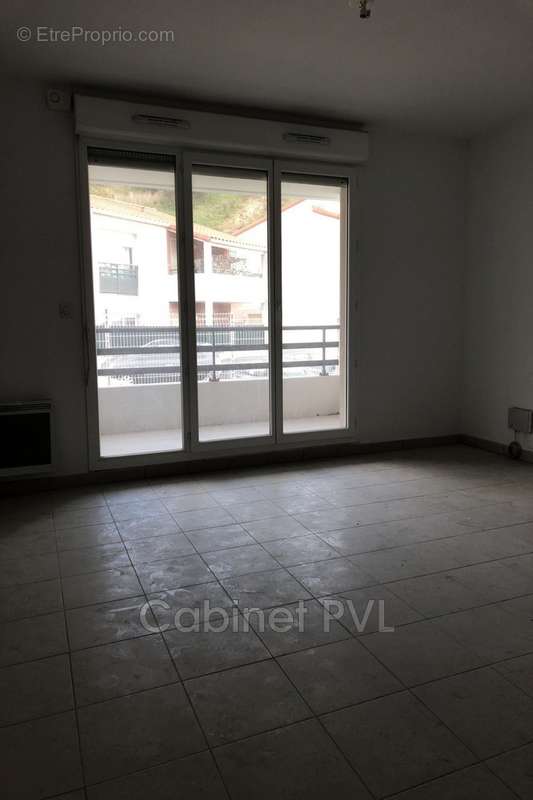 Appartement à MARSEILLE-16E