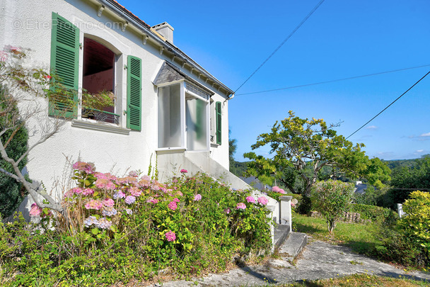 Maison à HOPITAL-CAMFROUT