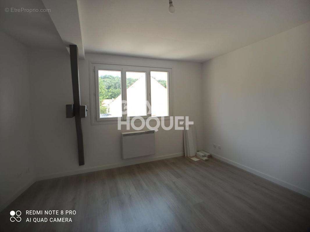 Appartement à LONGUEIL-SAINTE-MARIE