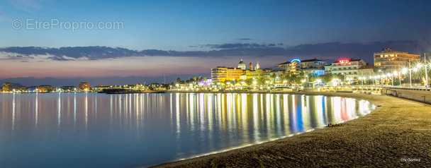 Commerce à SAINT-RAPHAEL