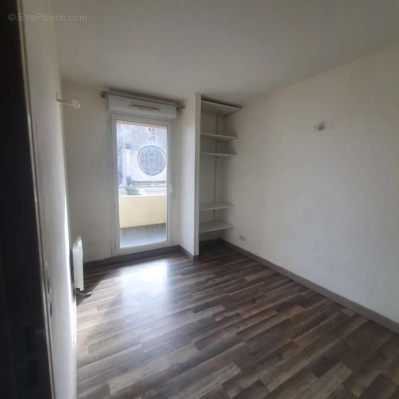 Appartement à MARSEILLE-15E