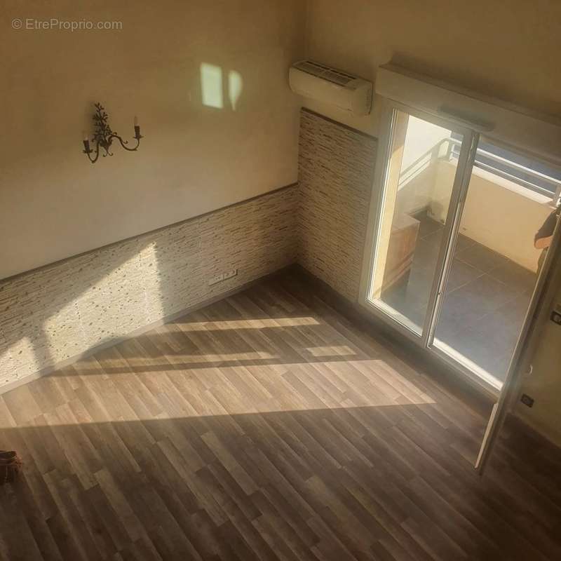 Appartement à MARSEILLE-15E