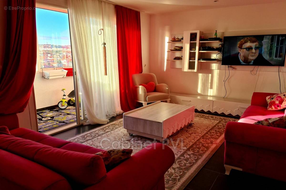 Appartement à MARSEILLE-15E