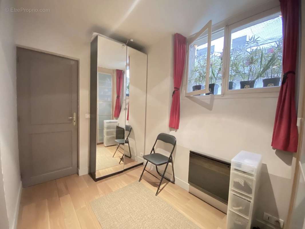 Appartement à PARIS-6E