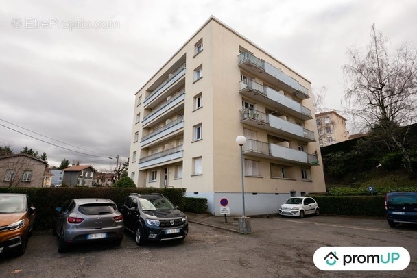 Appartement à SAINT-ETIENNE