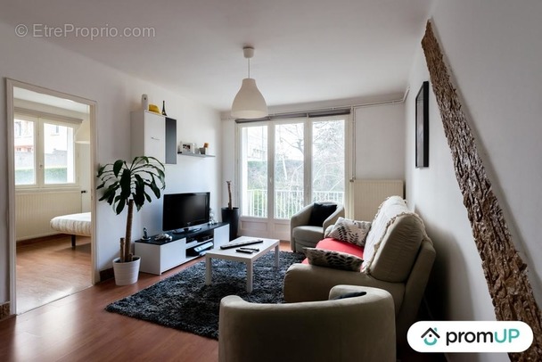 Appartement à SAINT-ETIENNE