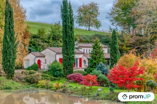 Maison à FOUGUEYROLLES