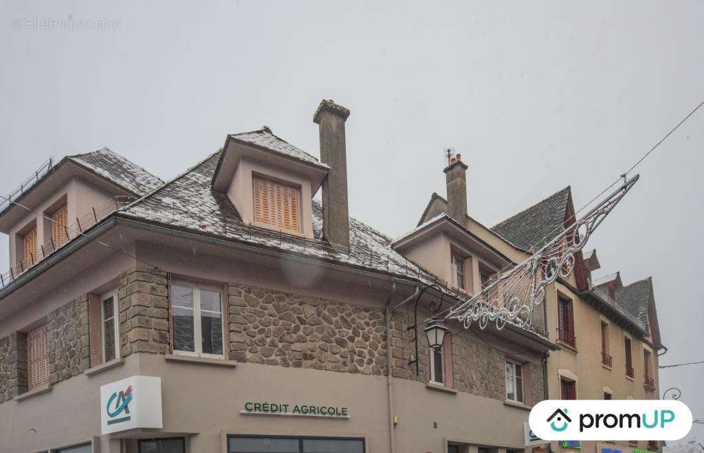 Appartement à MUR-DE-BARREZ