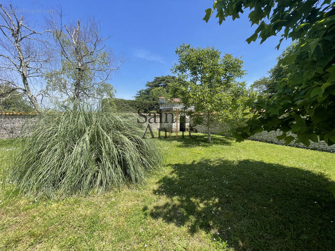 Maison à VARS