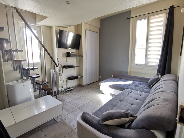 Appartement à HYERES