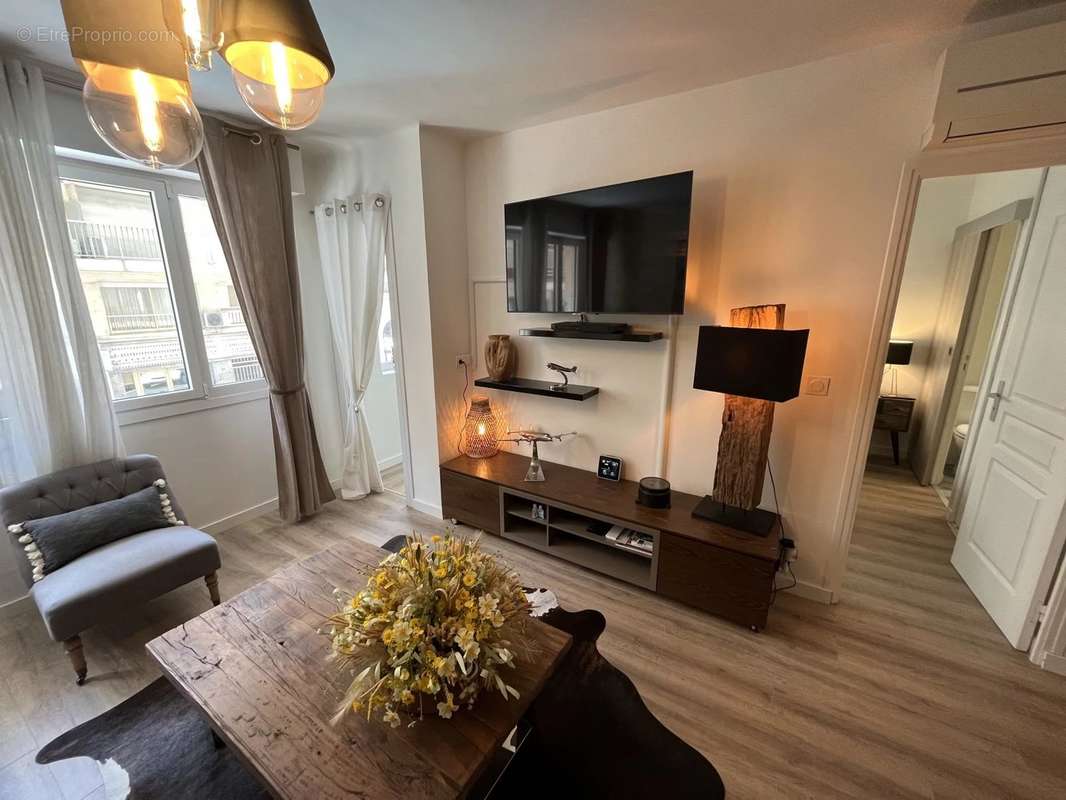 Appartement à CANNES