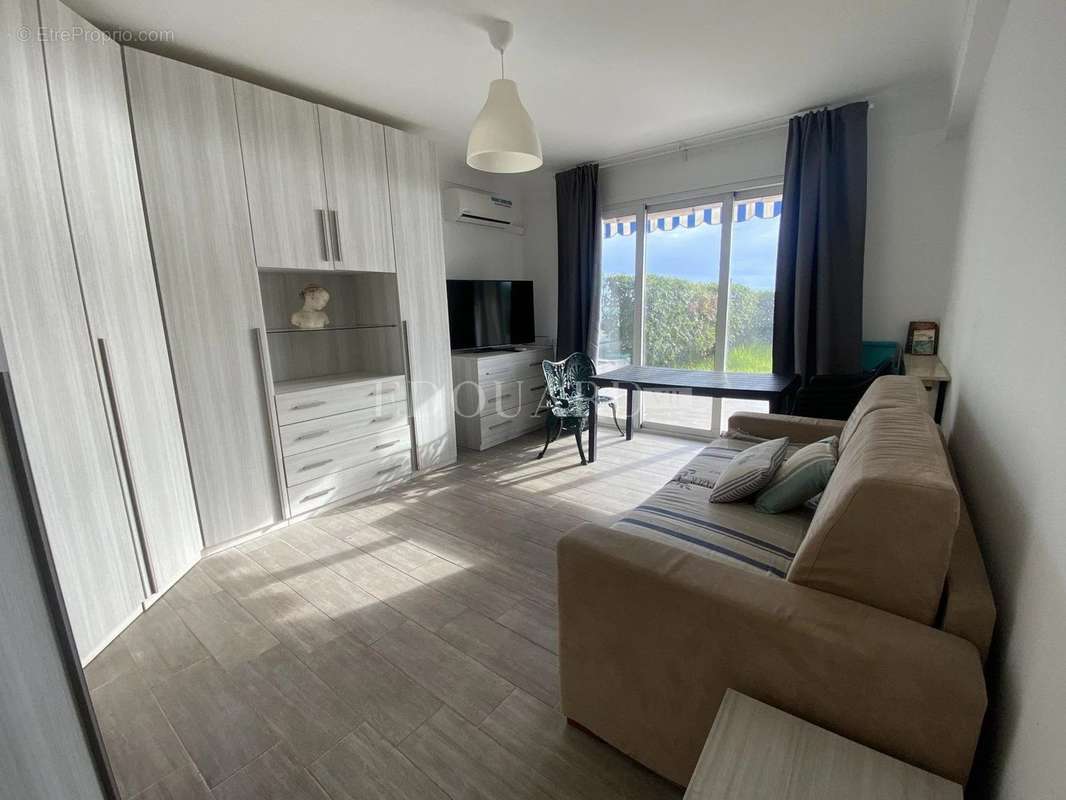 Appartement à MENTON