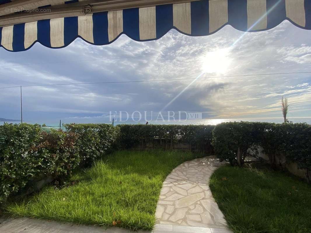 Appartement à MENTON