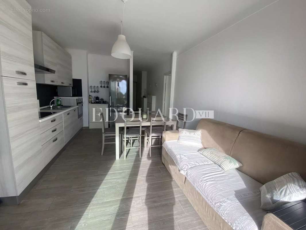 Appartement à MENTON