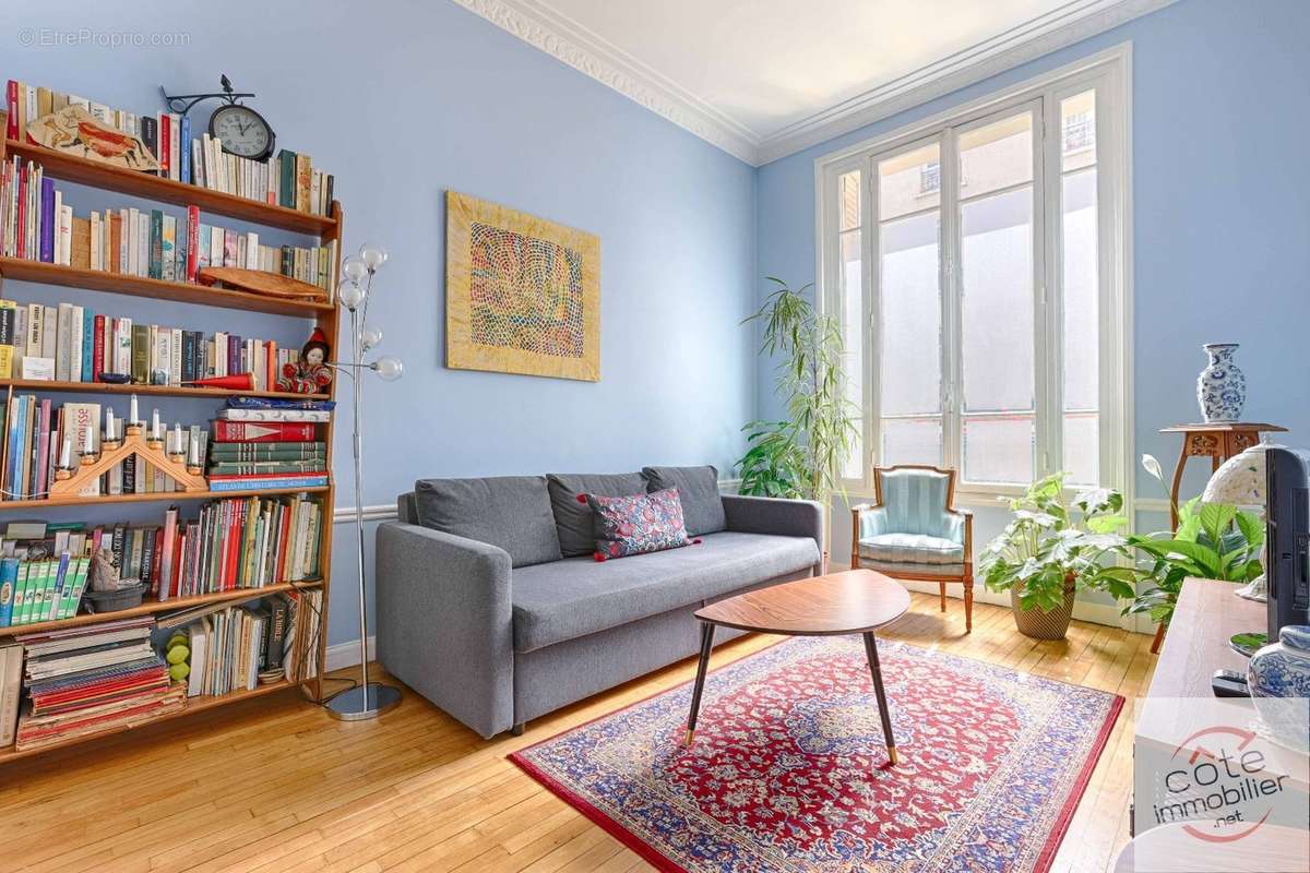 Appartement à PARIS-20E