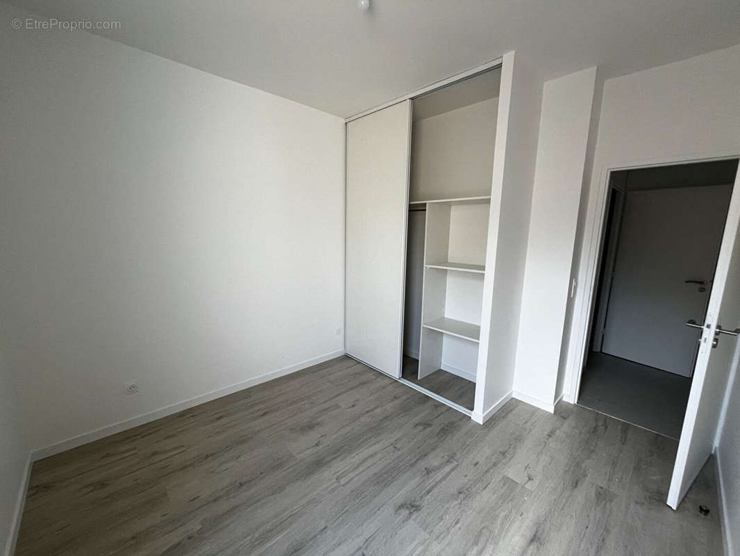 Appartement à BURES-SUR-YVETTE