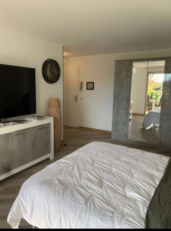 Appartement à VILLENEUVE-LOUBET