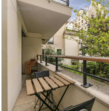 Appartement à PARIS-17E