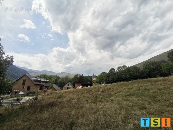 Terrain à BAGNERES-DE-LUCHON