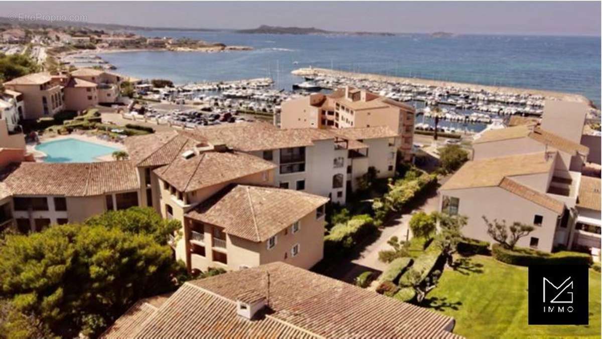 Appartement à SIX-FOURS-LES-PLAGES