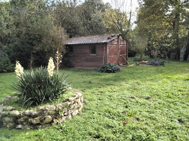 Maison à L&#039;EGUILLE