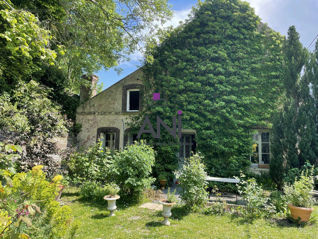 Maison à TOURVILLE-SUR-ARQUES