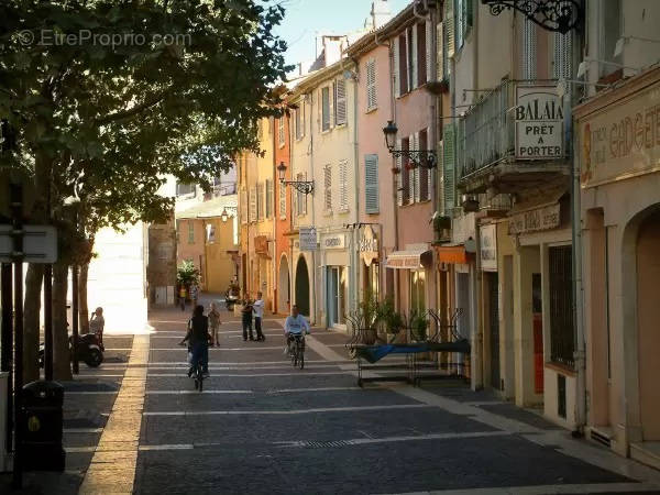 Appartement à FREJUS