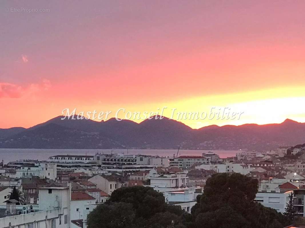 Appartement à CANNES