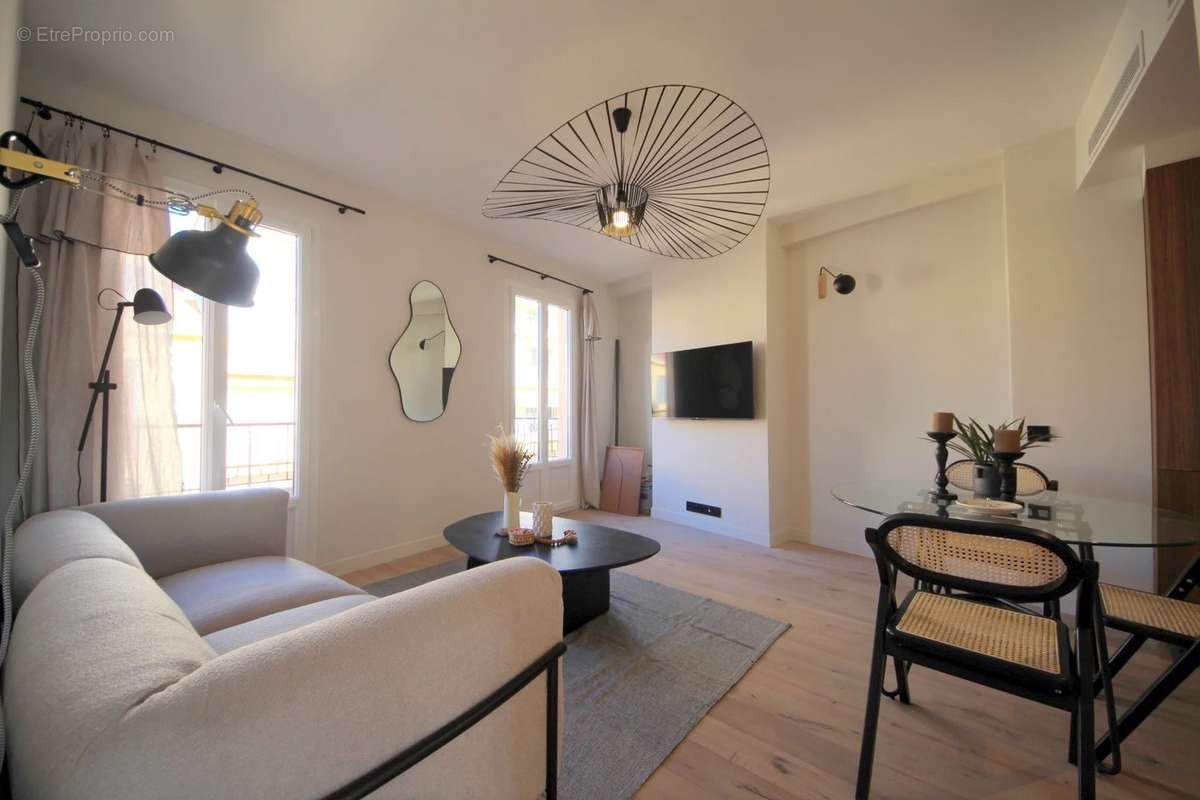 Appartement à NICE