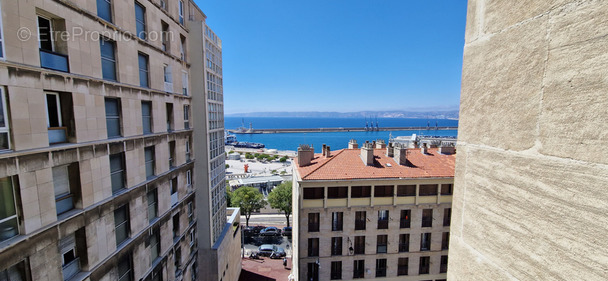 Appartement à MARSEILLE-2E