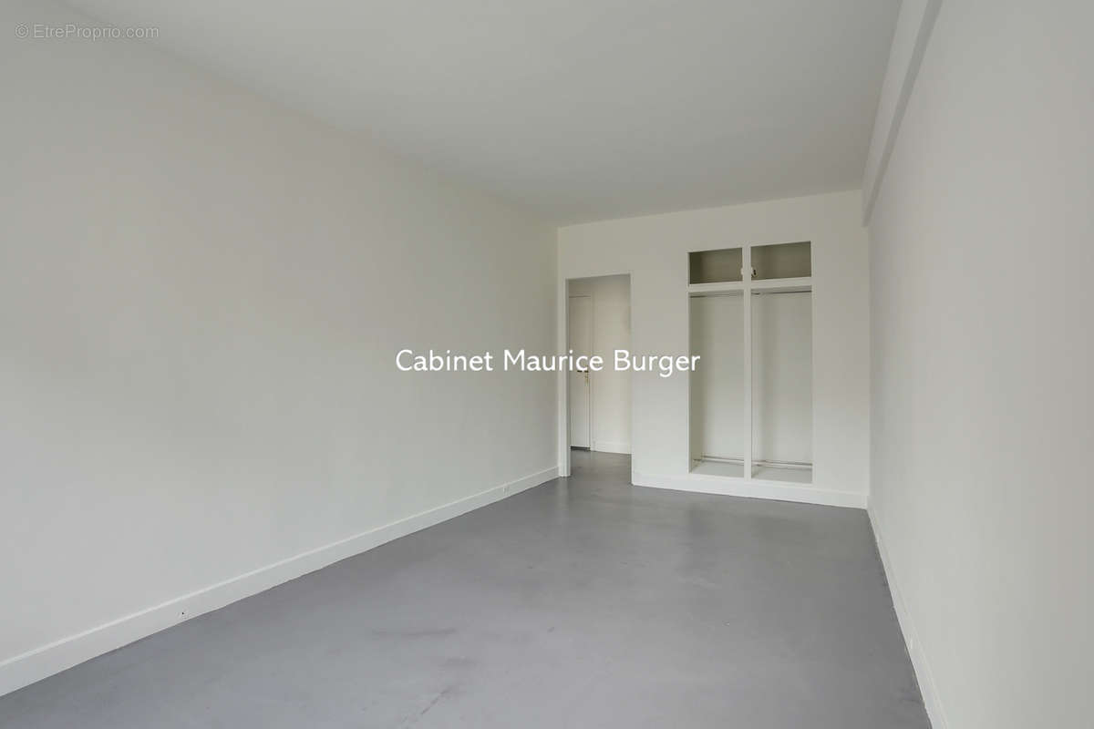 Appartement à PARIS-15E