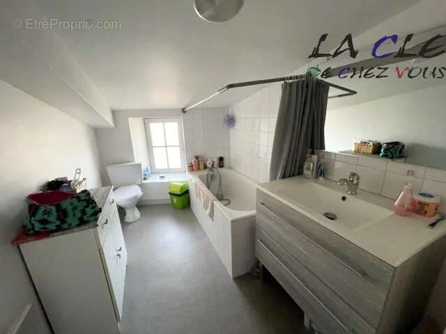 Appartement à COULONGES-SUR-L&#039;AUTIZE