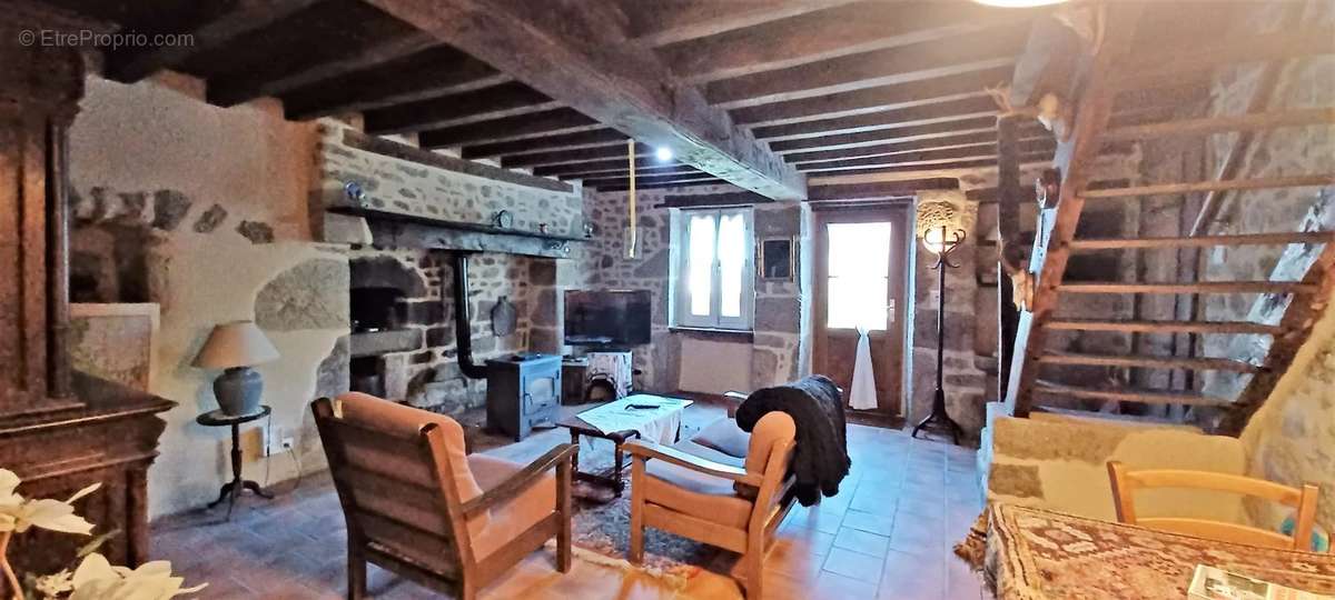 Appartement à AUBUSSON