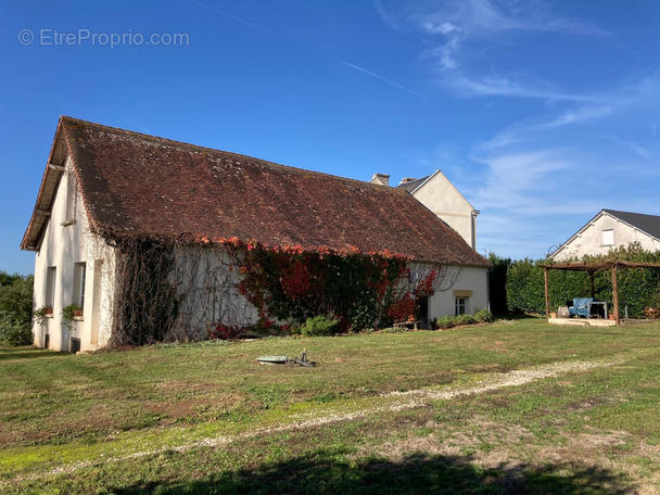 Maison à LANOUAILLE