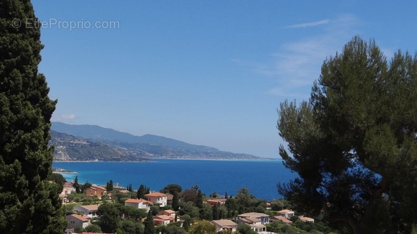 Maison à ROQUEBRUNE-CAP-MARTIN