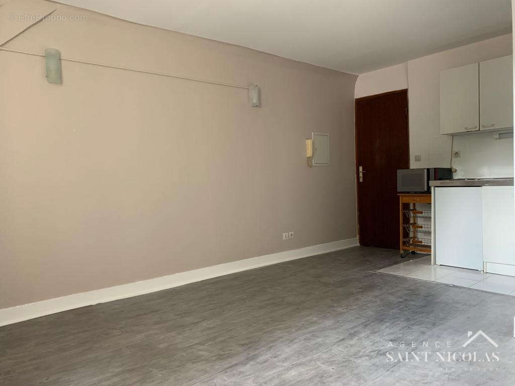 Appartement à MEULAN