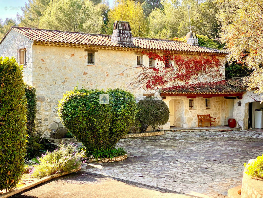 Maison à LA COLLE-SUR-LOUP