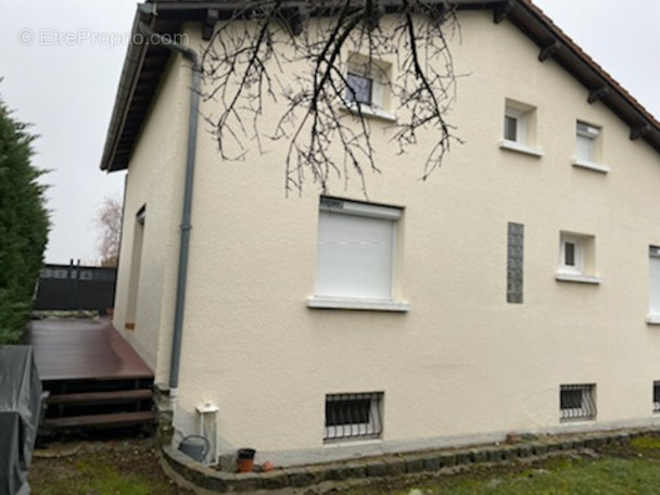 Maison à PONT-DU-CHATEAU