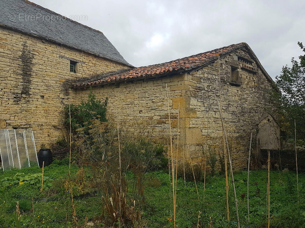 Maison à PARISOT