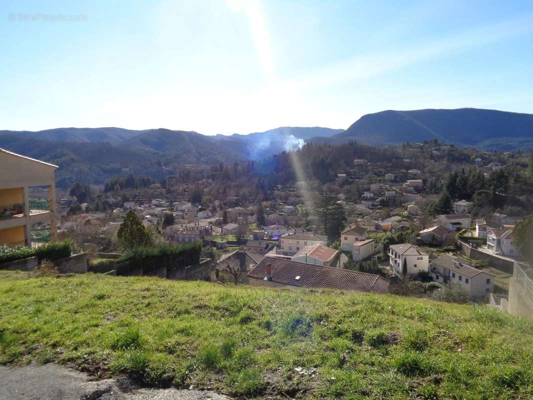 Terrain à LE VIGAN