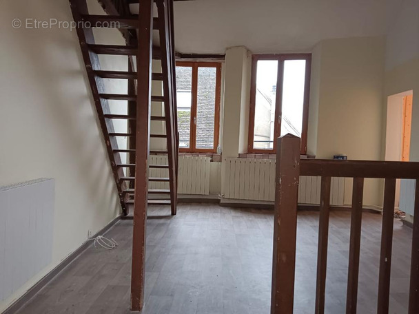 Appartement à JOIGNY