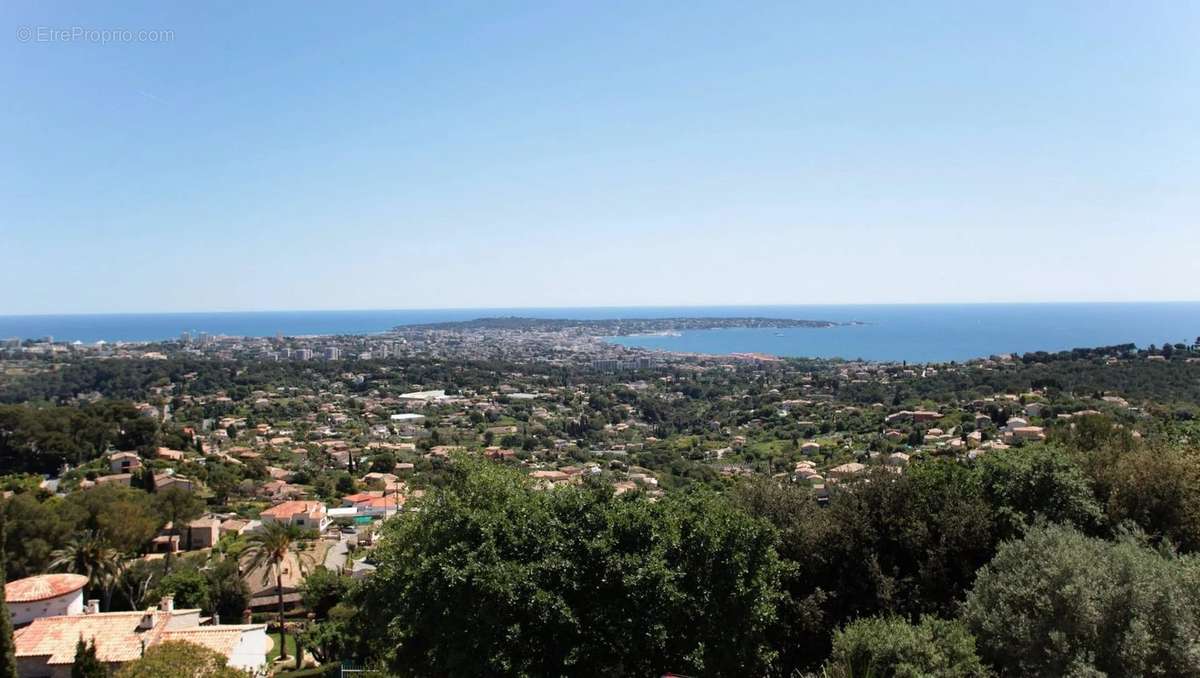 Maison à CANNES