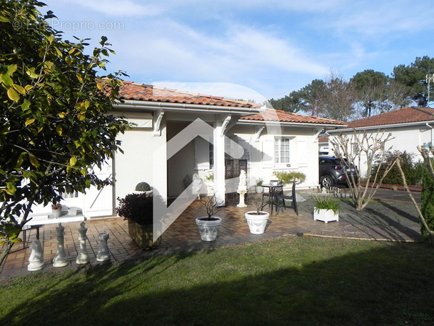 Maison à GUJAN-MESTRAS