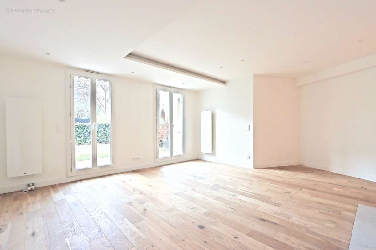 Appartement à RUEIL-MALMAISON