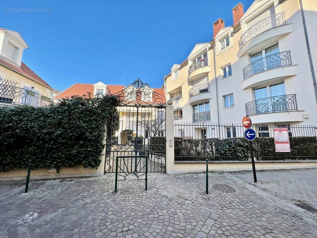 Appartement à RUEIL-MALMAISON