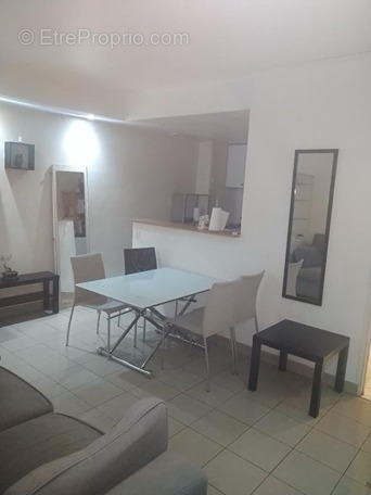 Appartement à PARIS-19E