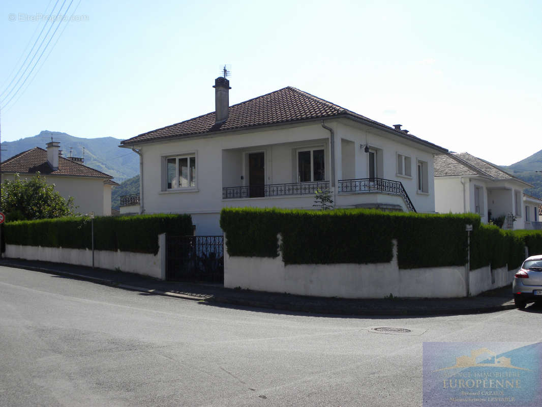 Maison à LOURDES